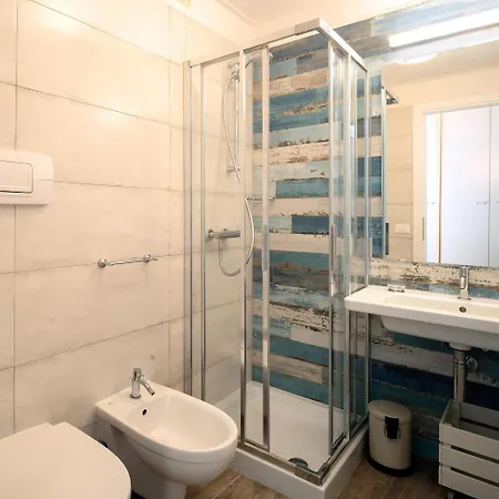 Vier 300 Meter Vom Entfernt Apartamento *